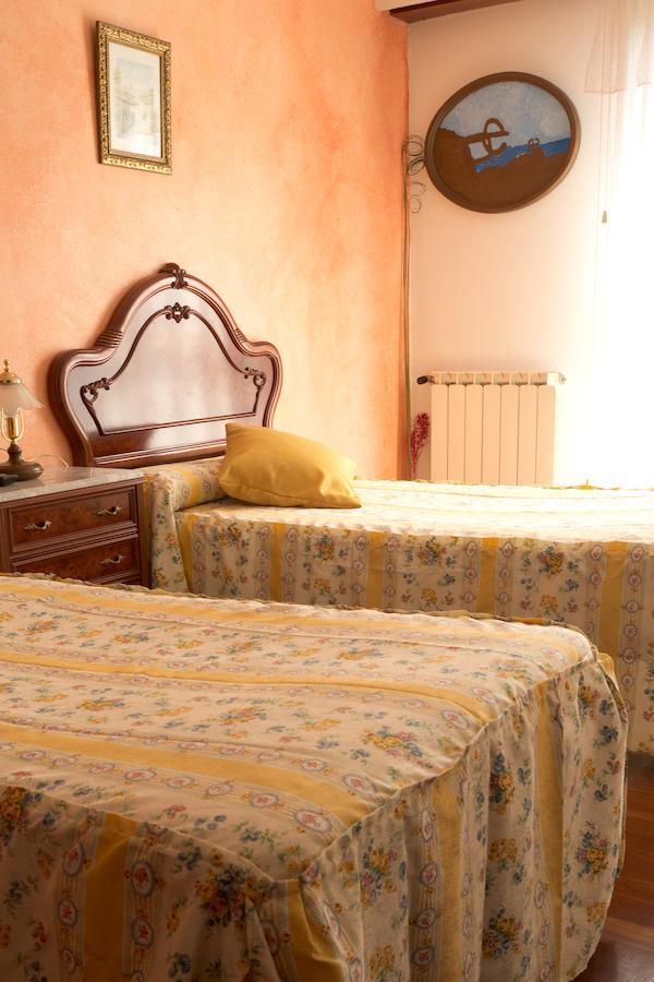 Agroturismo Donibane Guest House Itziar Room photo