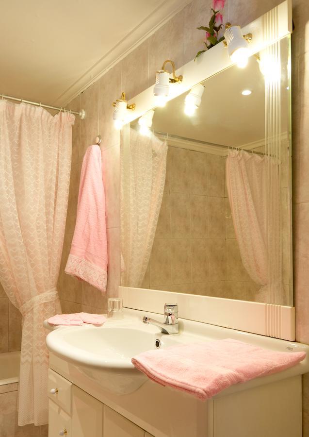 Agroturismo Donibane Guest House Itziar Room photo
